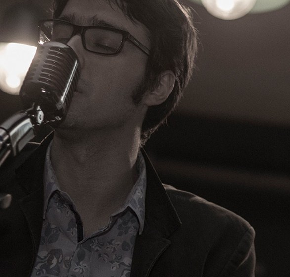 Eron Falbo — singer-songwriter